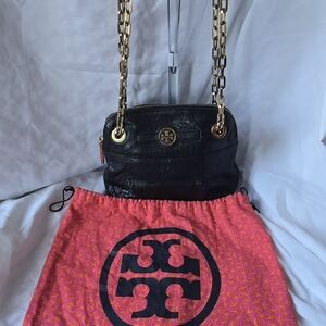 Tory Burch Black Shoulder Bag with Gold Chain